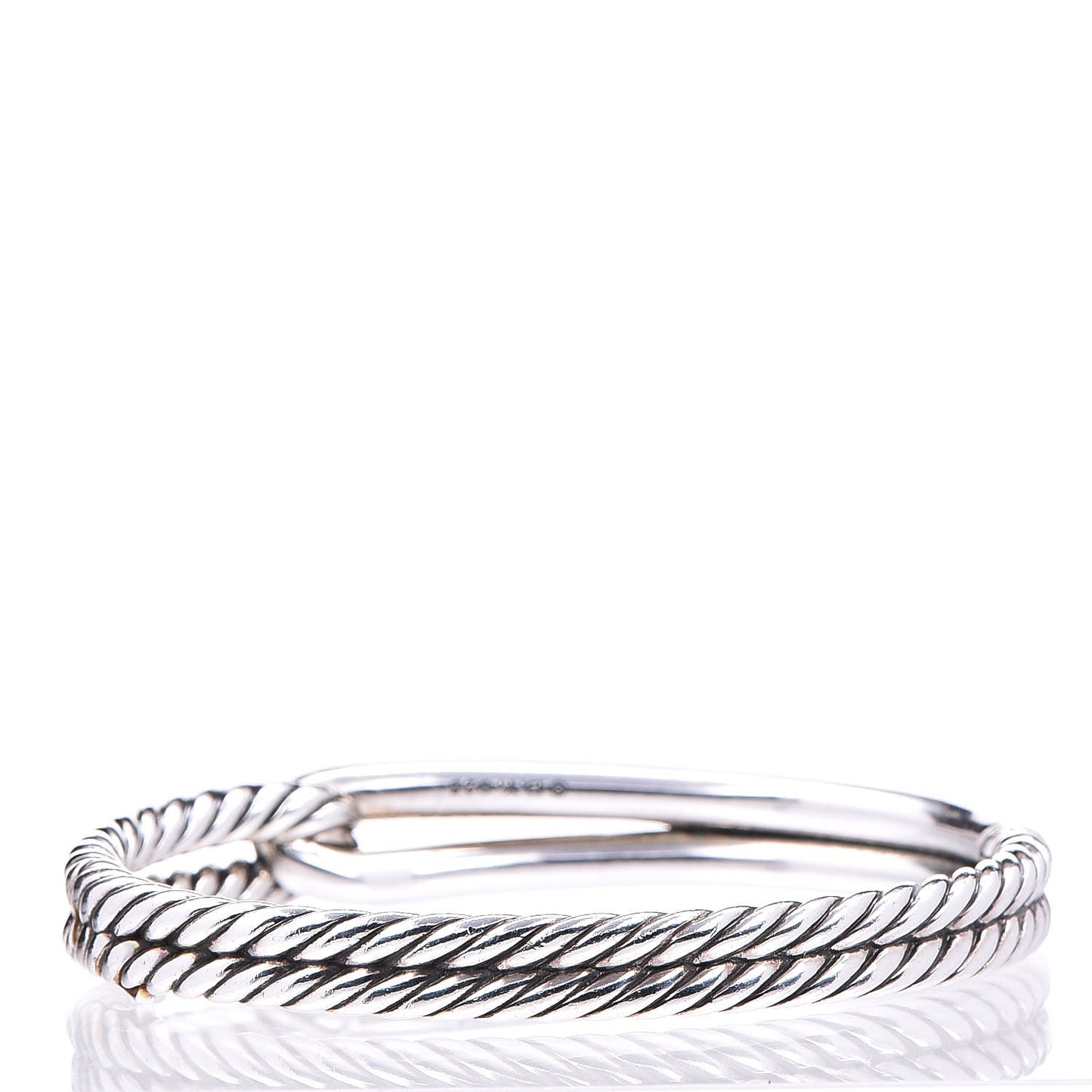 Sterling Silver 10mm Single Loop Labyrinth Bracelet