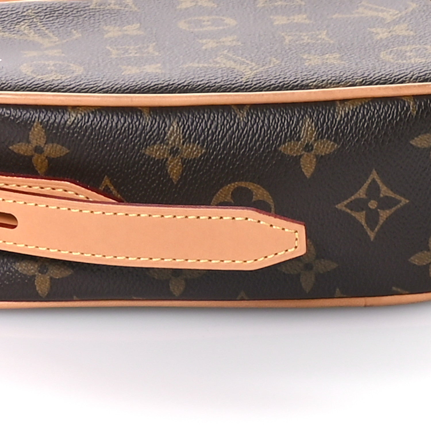 Louis Vuitton Monogram Game On Coeur 9 of 11