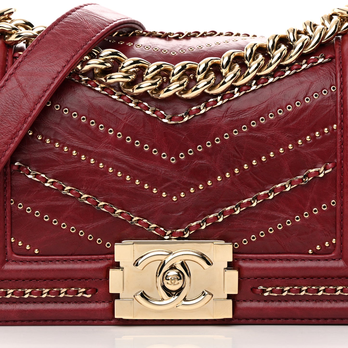 Crumpled Calfskin Chevron Small Chain Boy Flap Burgundy
