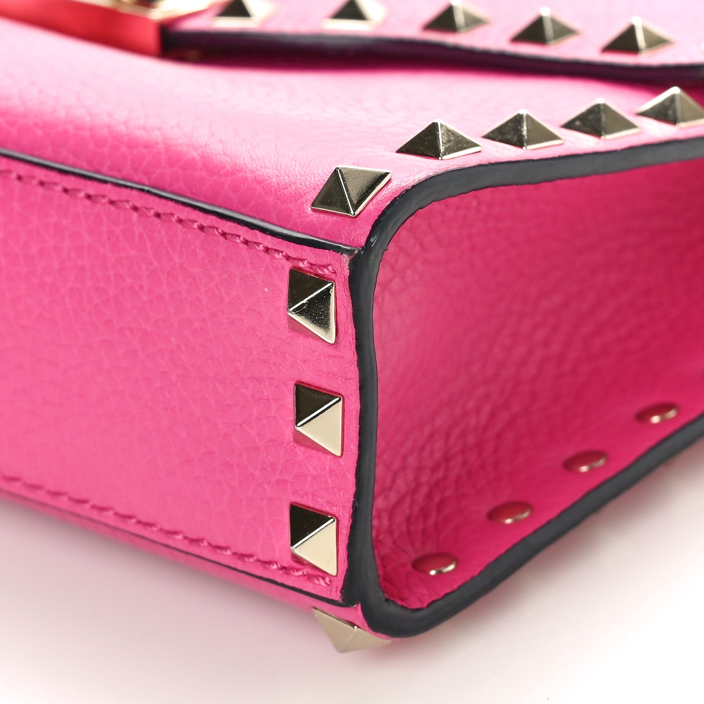 Pebbled Calfskin Medium Rockstud Flip Lock Crossbody Bag