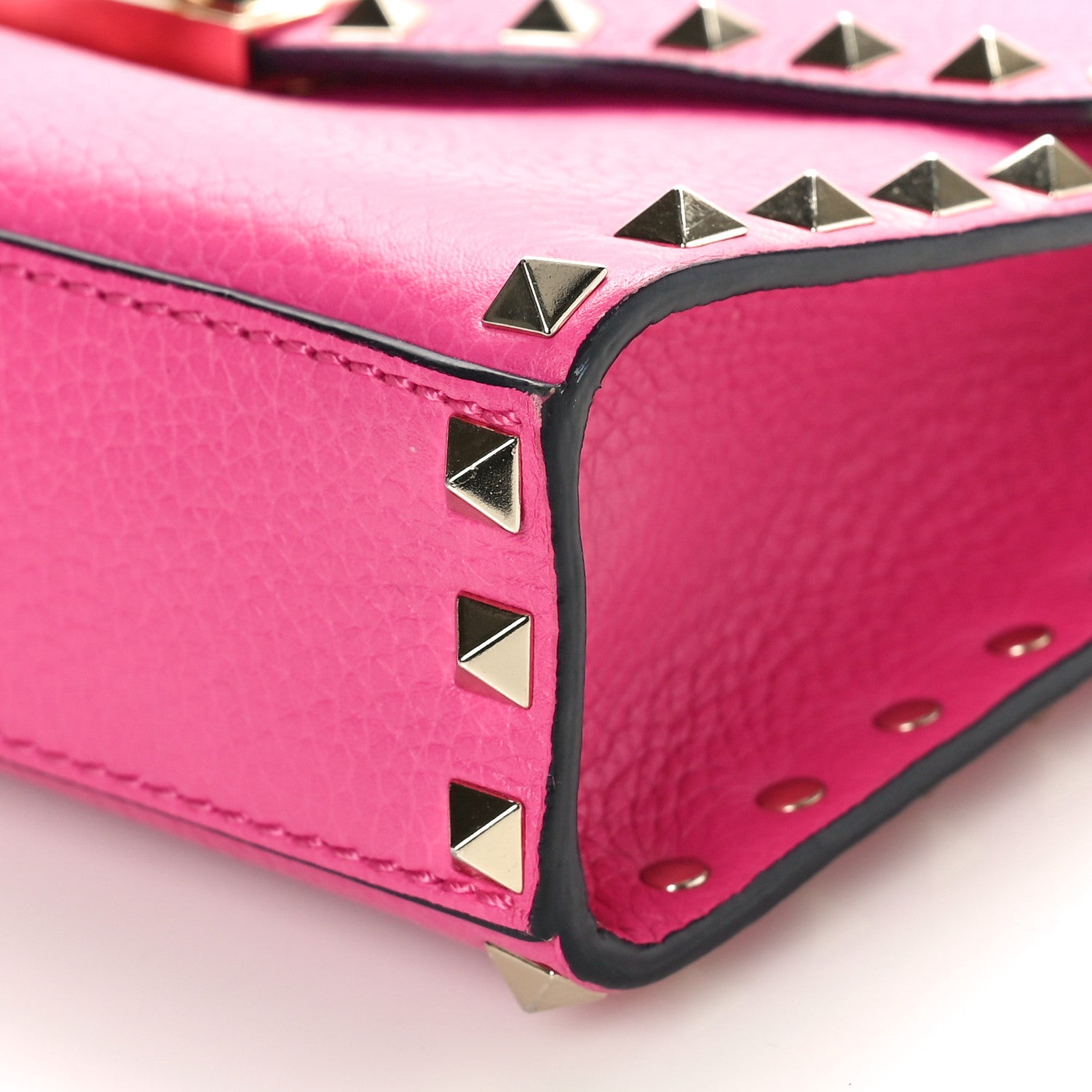 Valentino Garavani Pebbled Calfskin Medium Rockstud Flip Lock Crossbody Bag 9 of 13