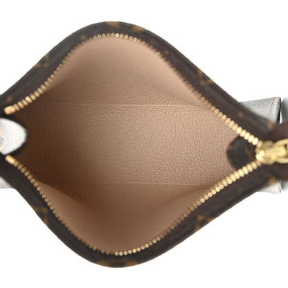 Louis Vuitton Monogram Toiletry Pouch 15 5 of 9