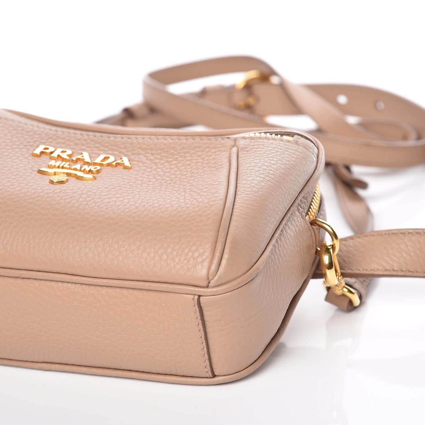 Vitello Daino Belt Bag Cammeo