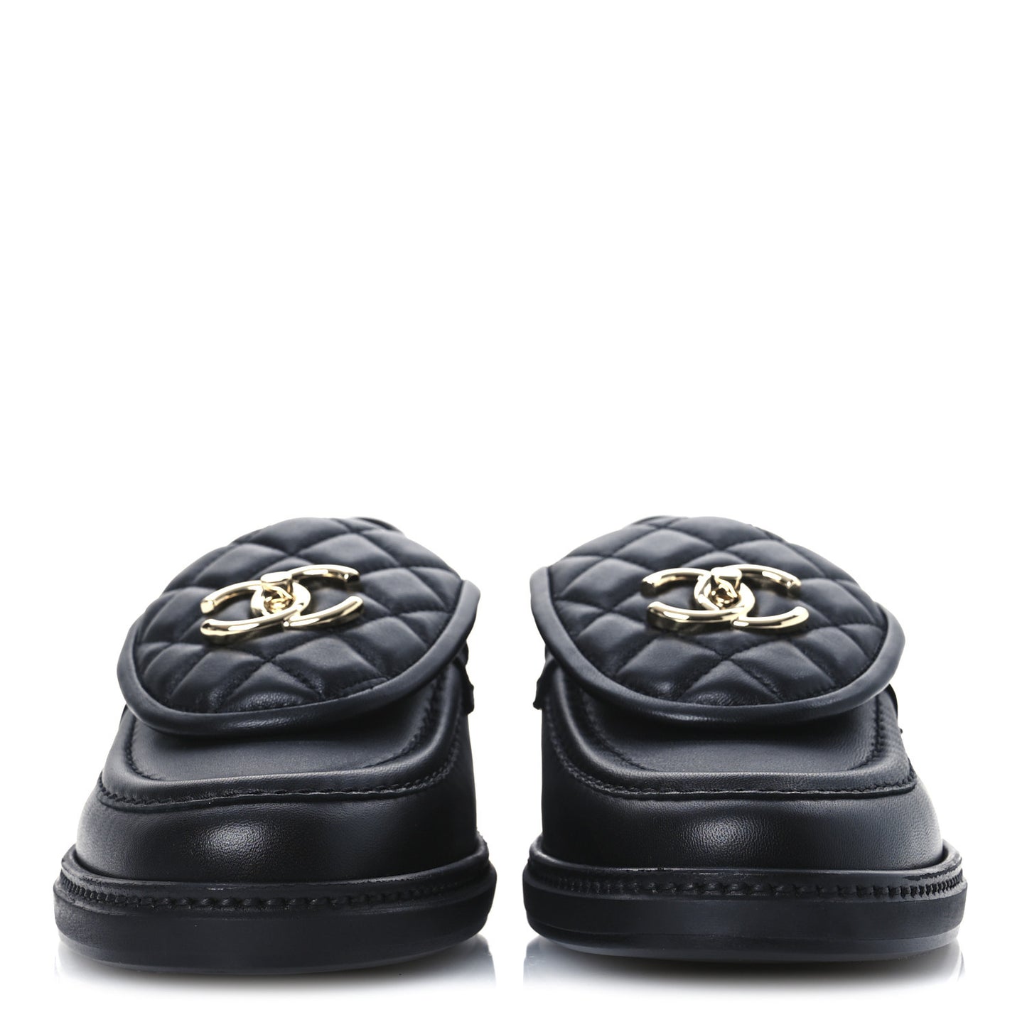 Lambskin Quilted CC Turnlock Loafers 38 Black