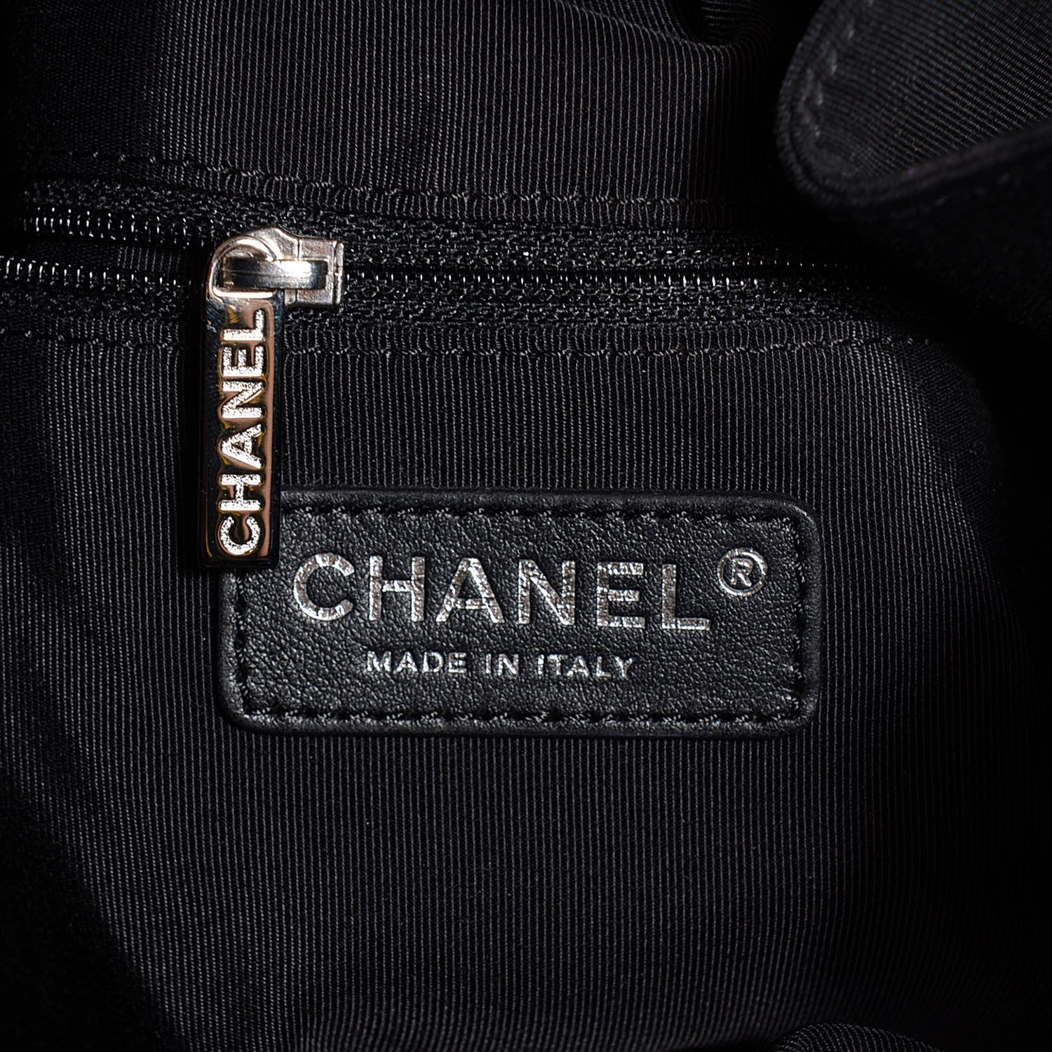 Chanel Vinyl Stretch Spirit Large Cabas Black 7 of 7