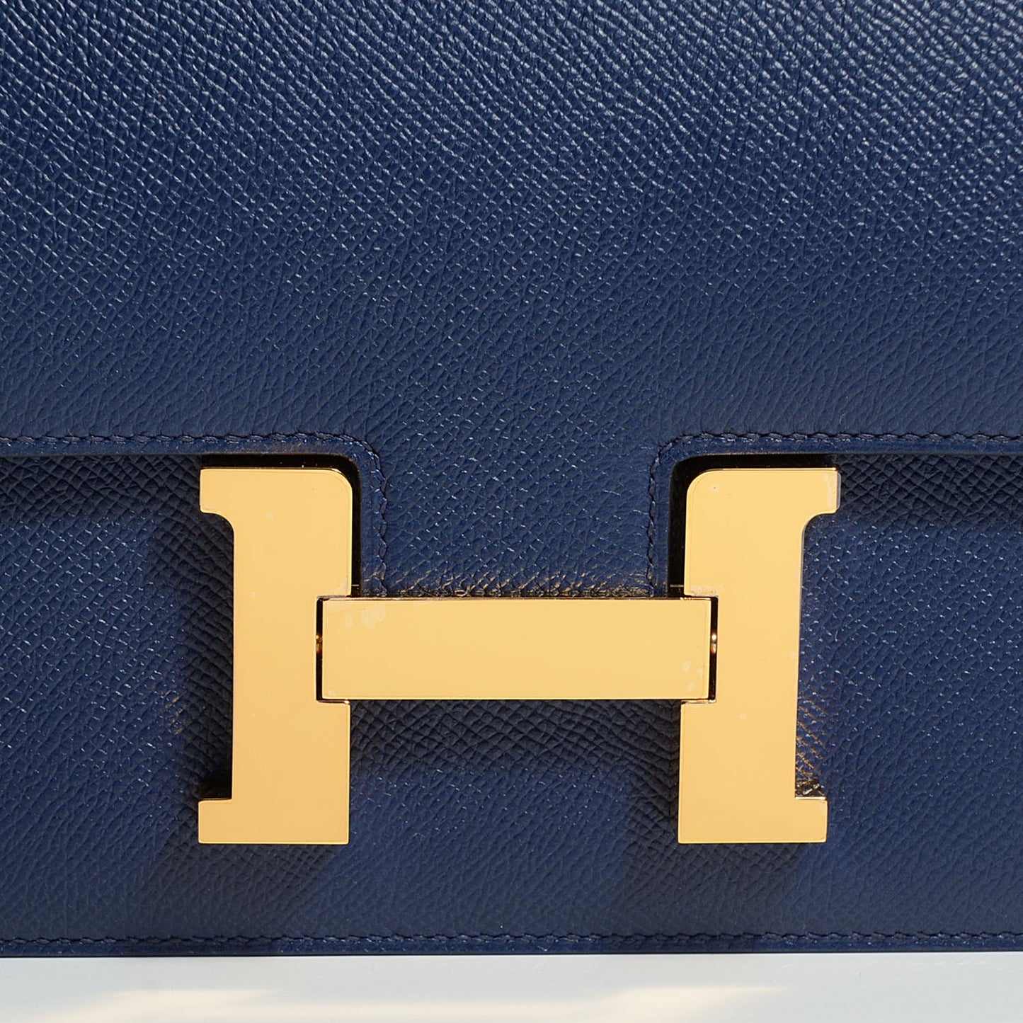Epsom Constance 24 Bleu Saphir
