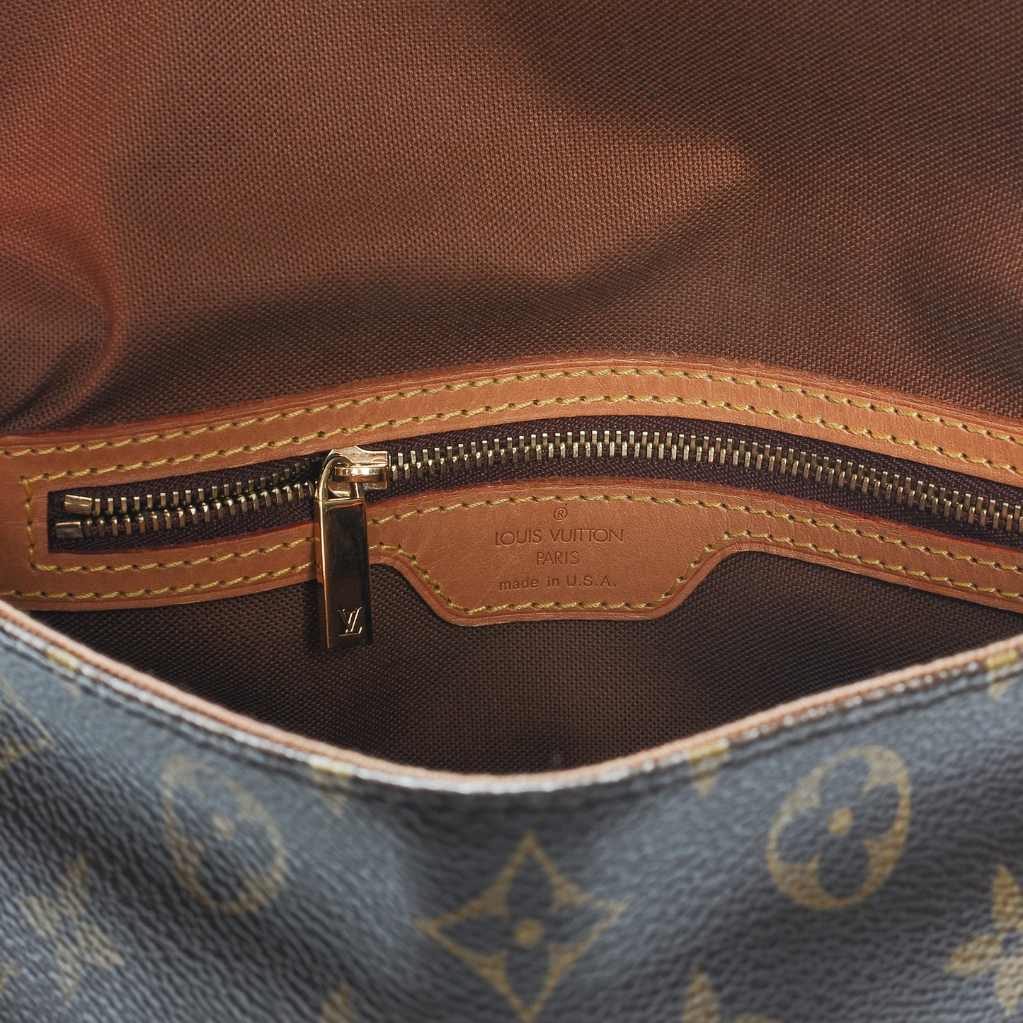 Monogram Mini Looping