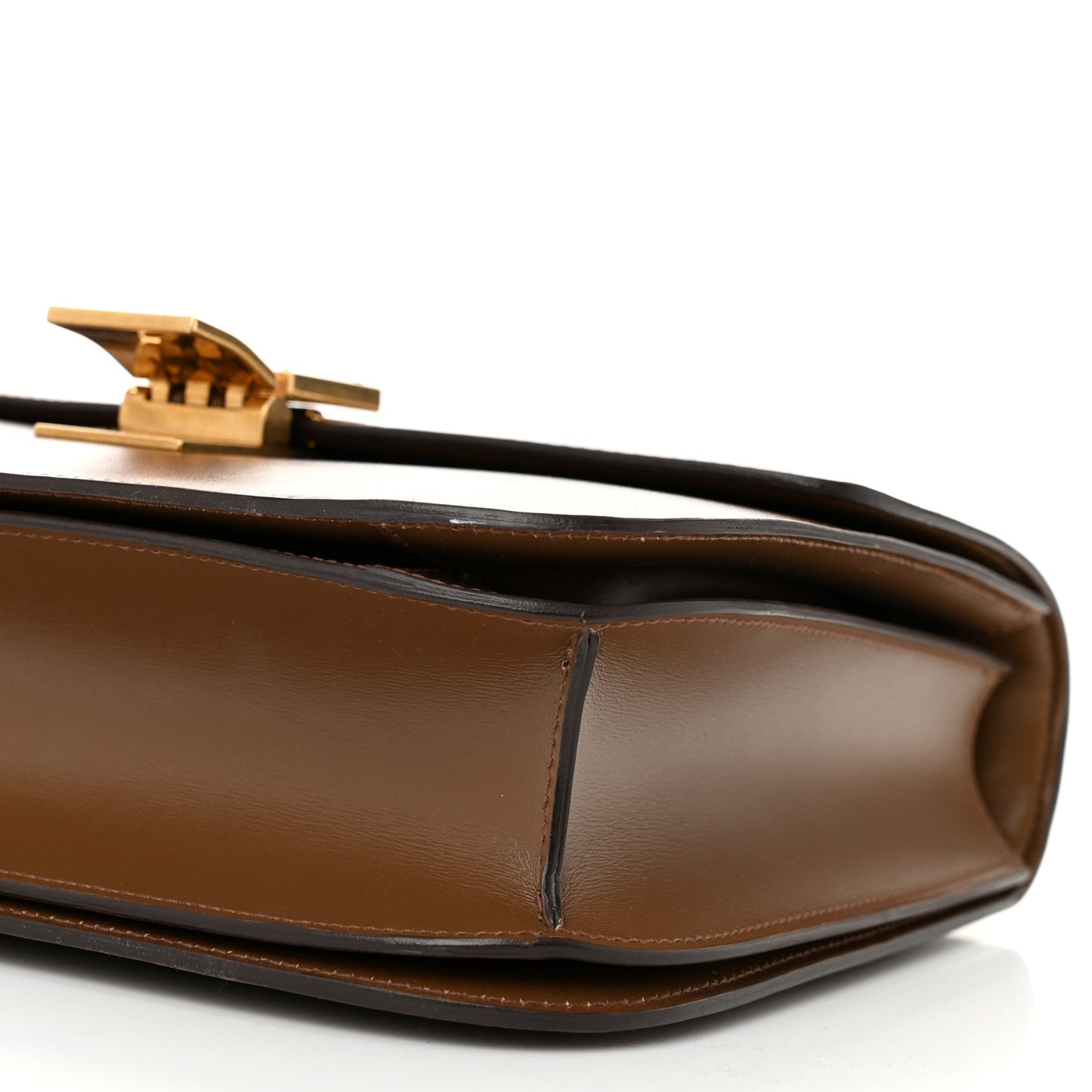 Box Calfskin Medium Classic Box Flap Bag Camel