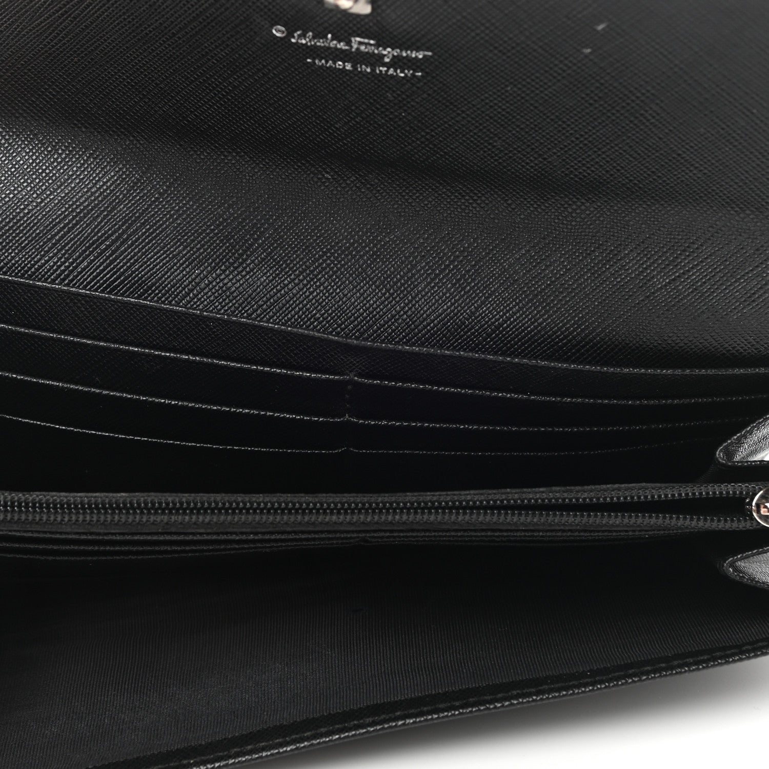 Salvatore Ferragamo Grained Calfskin Wallet Black 5 of 8