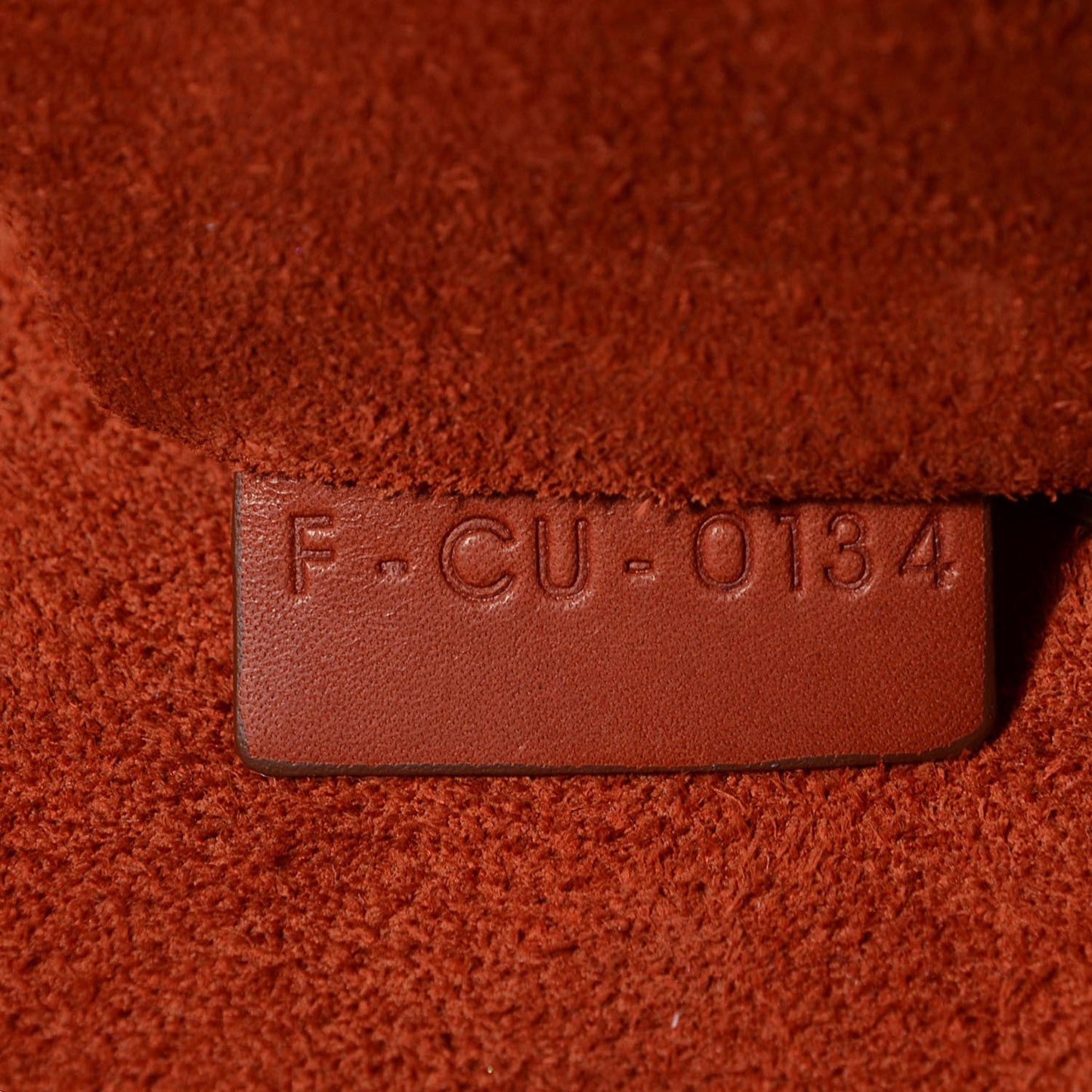 Natural Calfskin Medium Phantom Luggage Brick
