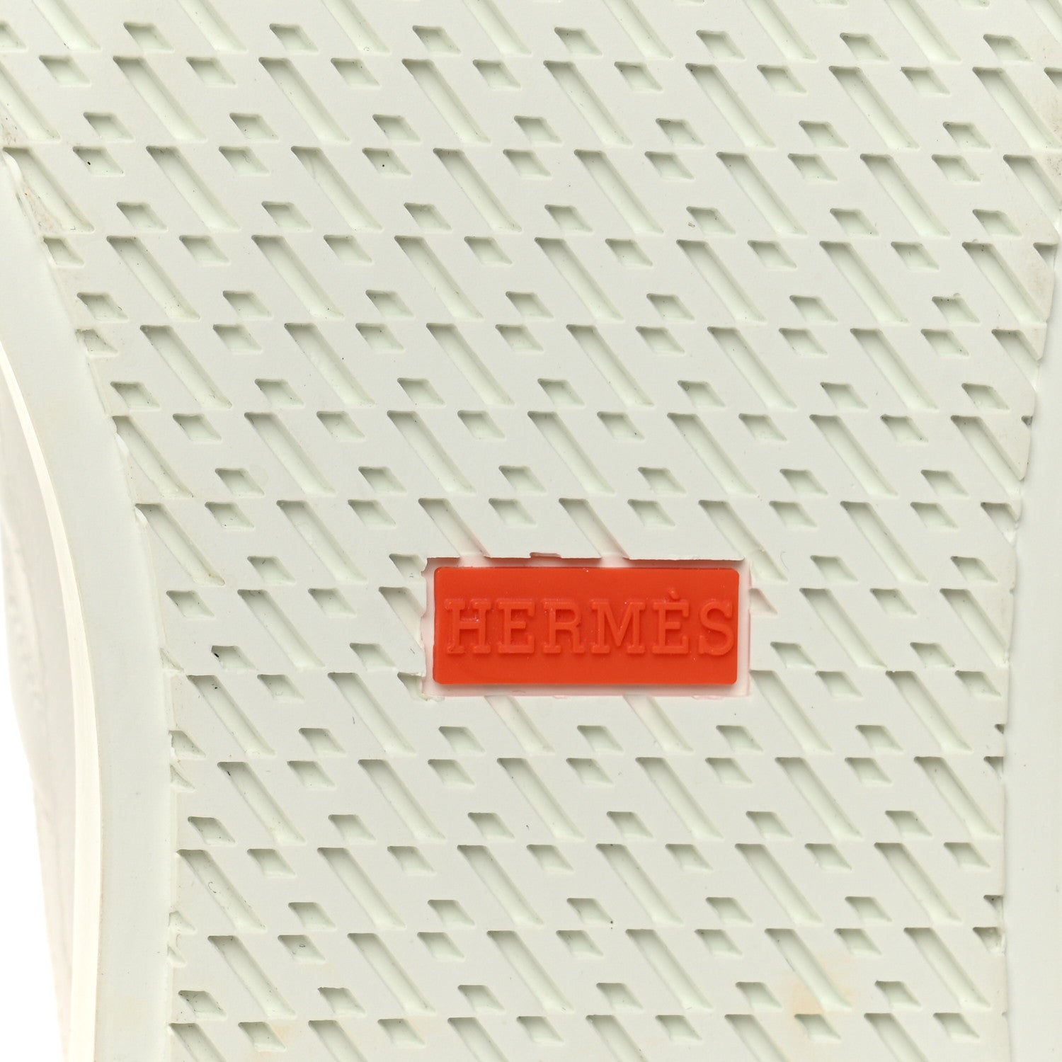 Hermes Shiny Lizard Calfskin Deep Sneakers 38 White Bougainvillea