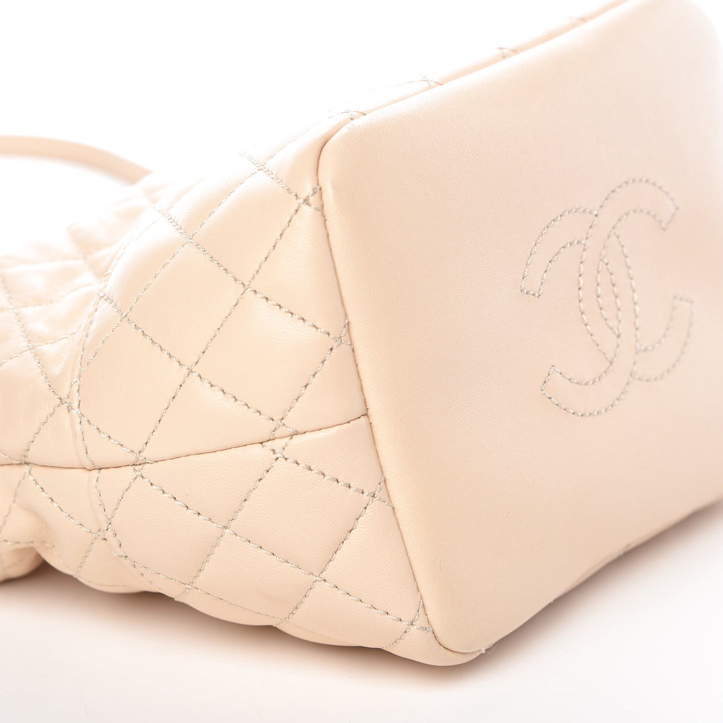 Lambskin Quilted Hobo Beige