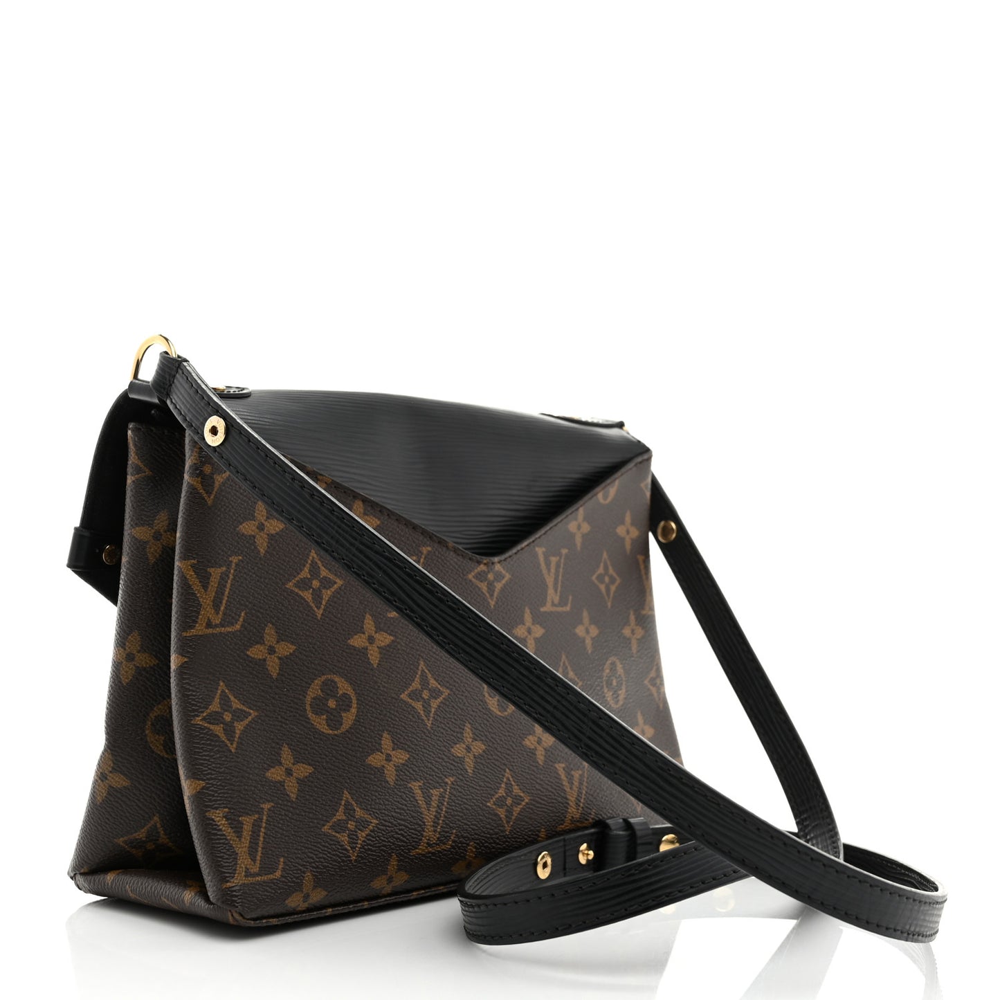Epi Monogram Saint Michel Black