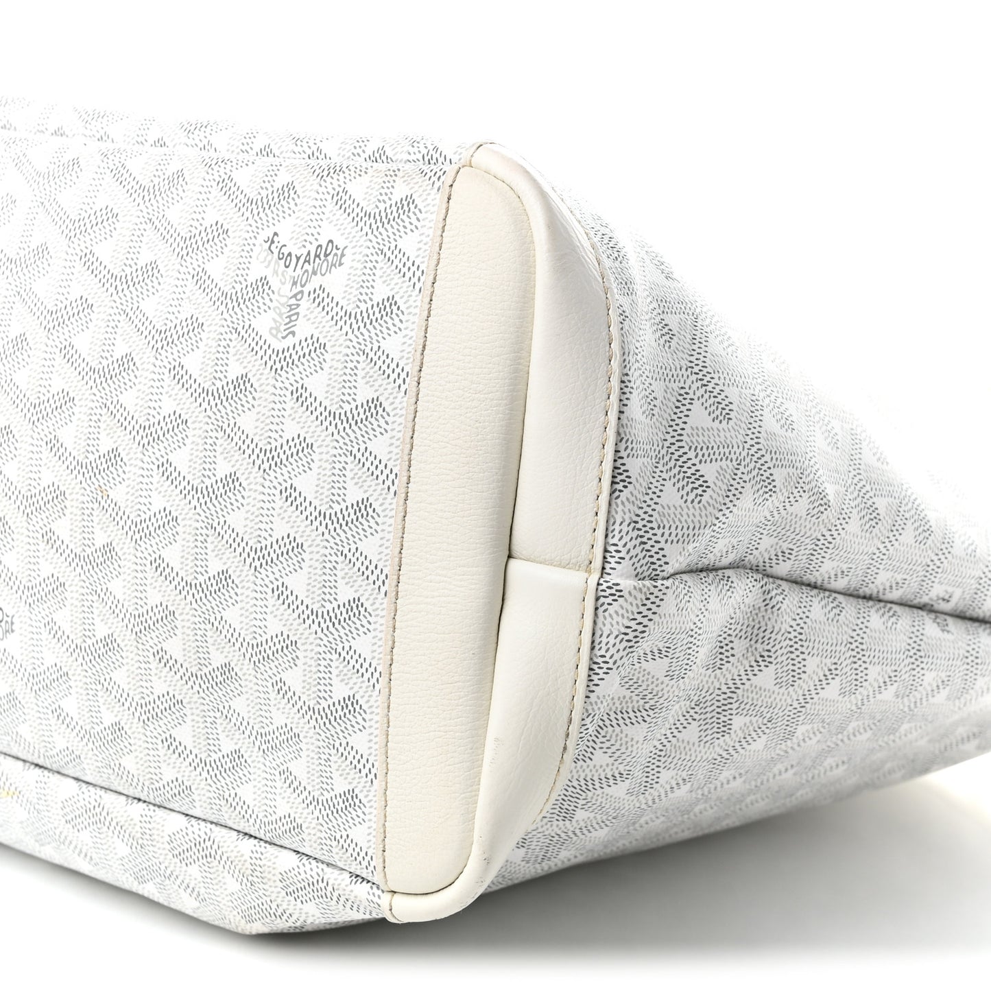 Goyardine Artois MM White