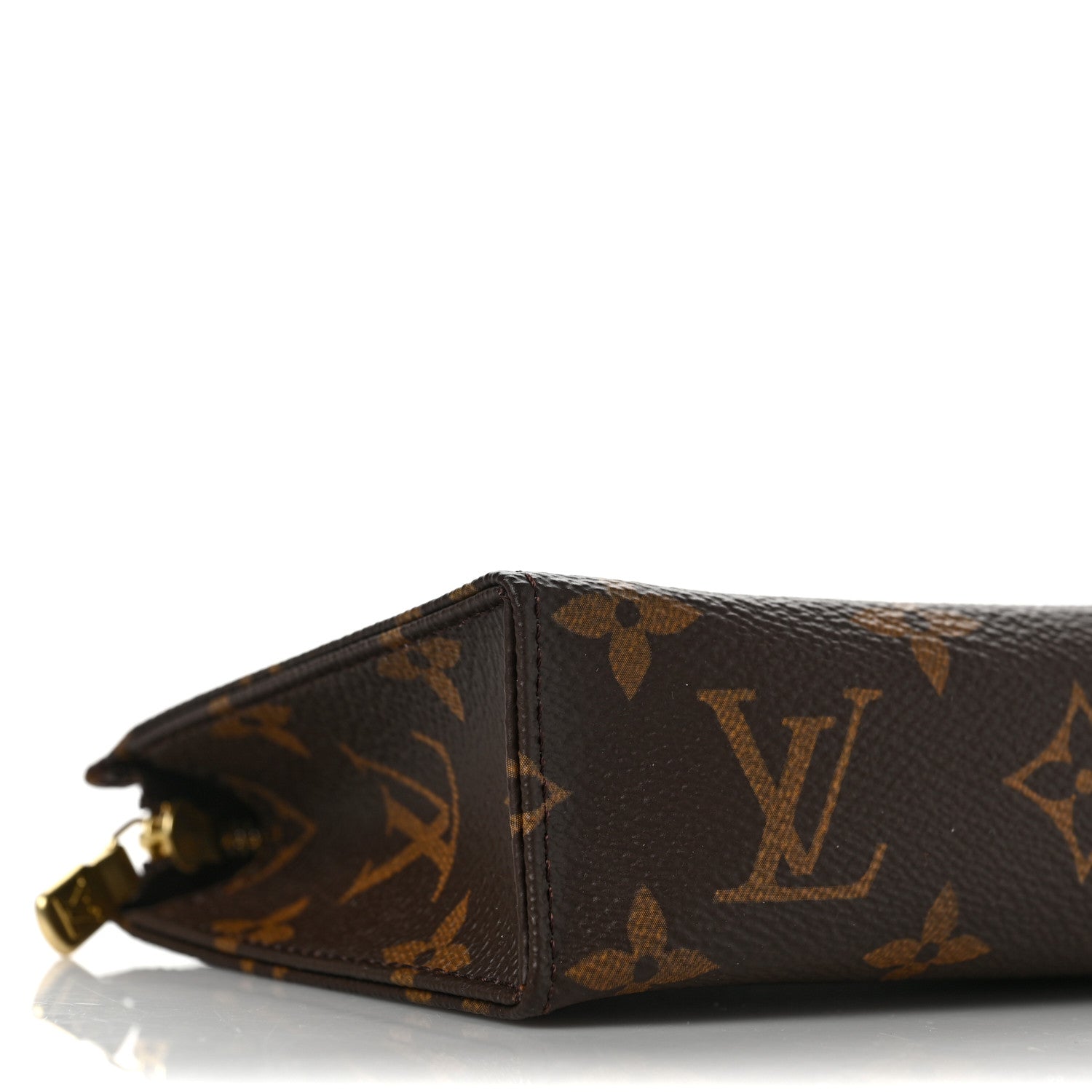 Louis Vuitton Monogram Toiletry Pouch 15 7 of 9