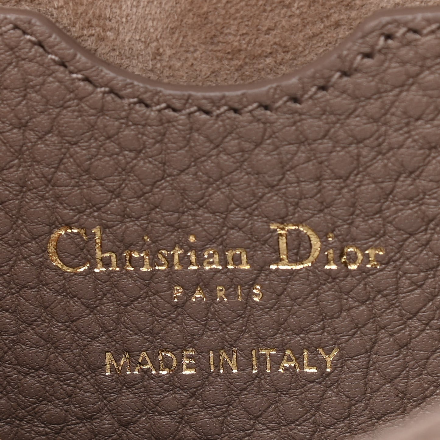 Grained Calfskin Large Bobby Flap Warm Taupe