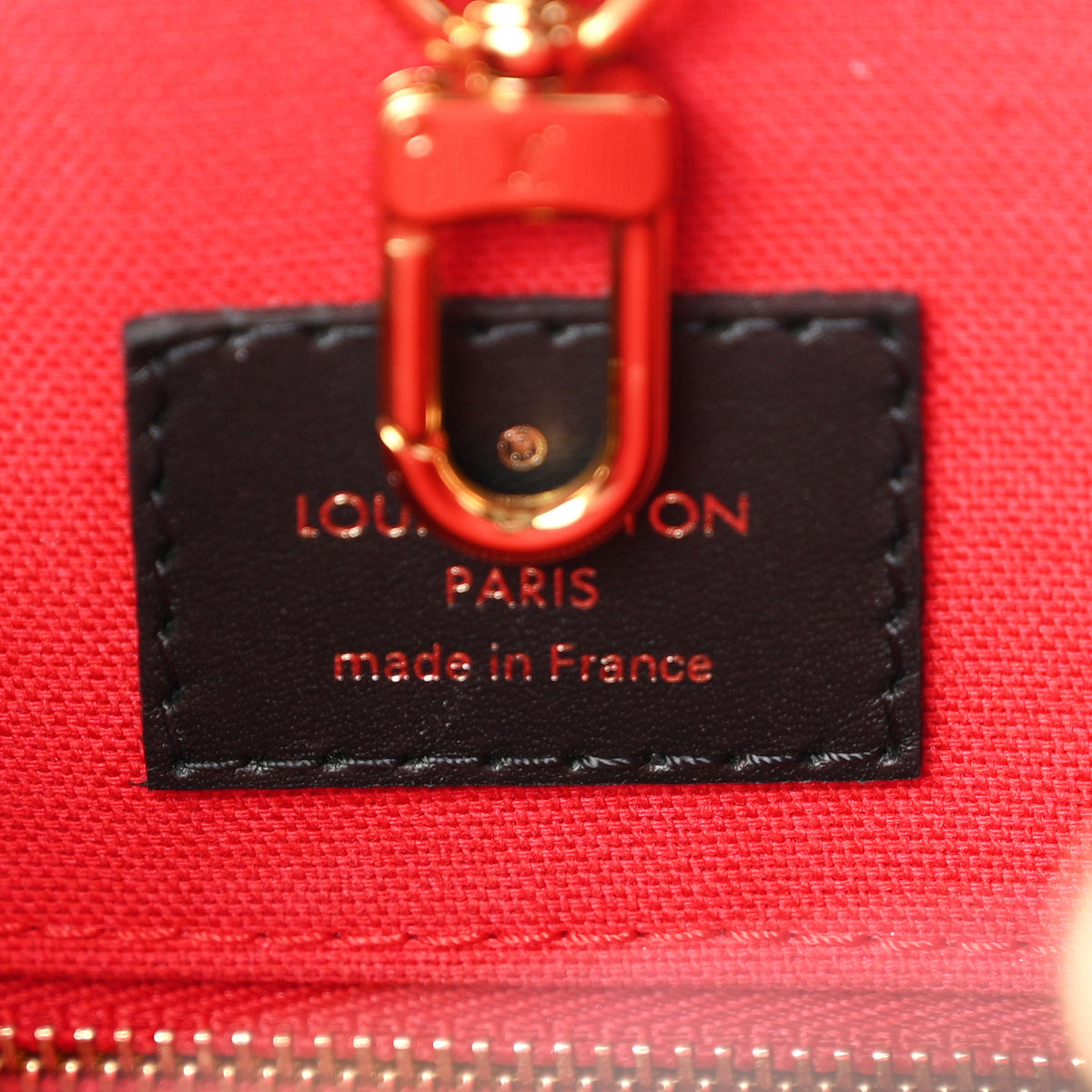Reverse Monogram Giant Onthego MM