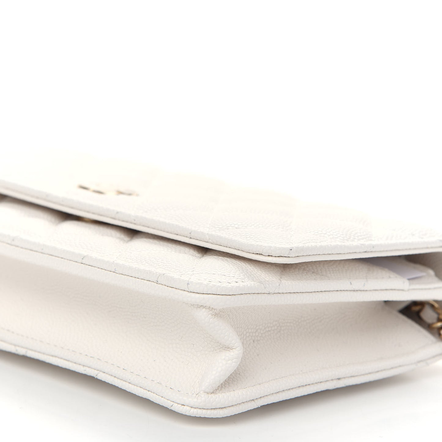 Caviar Quilted Wallet On Chain WOC White