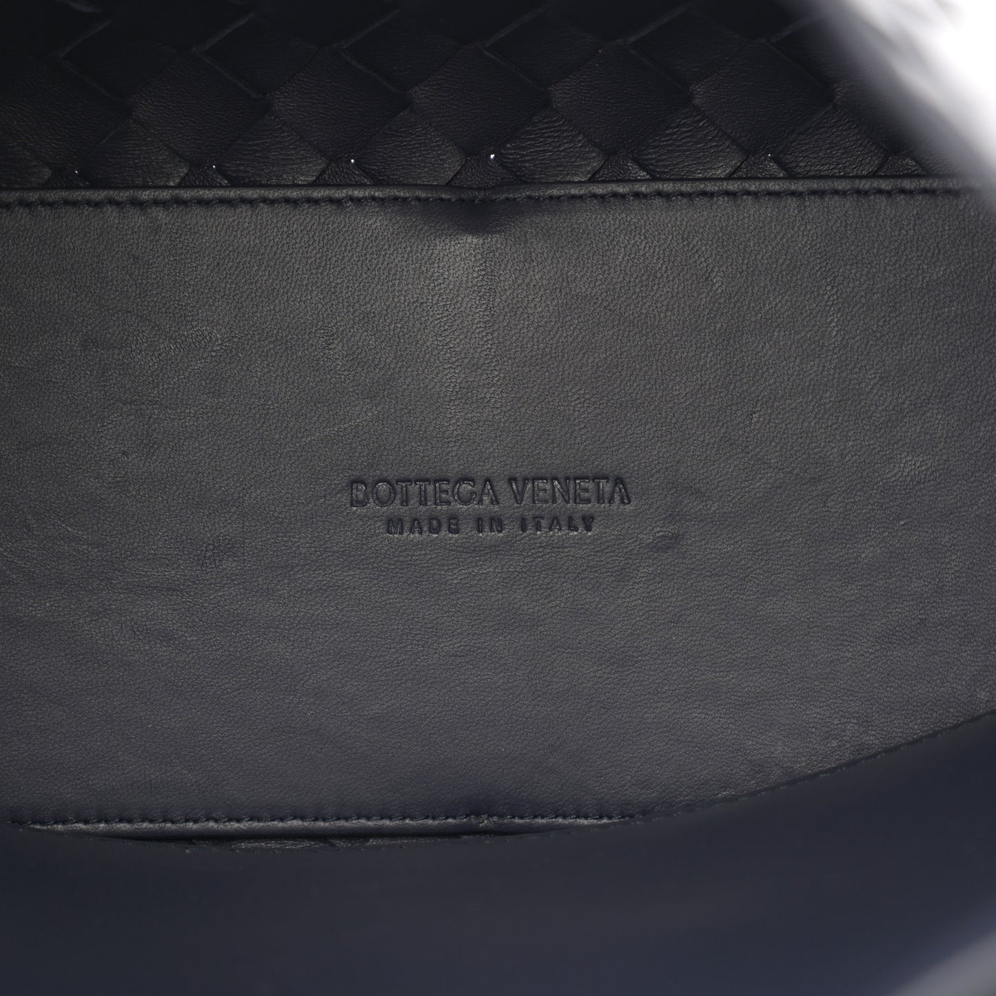 Nappa Intrecciato Medium Andiamo Shoulder Bag Space