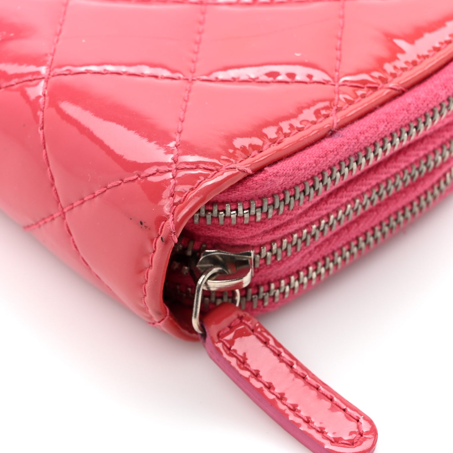 Patent Calfskin Quilted Zip Around Phone Holder Fuchsia