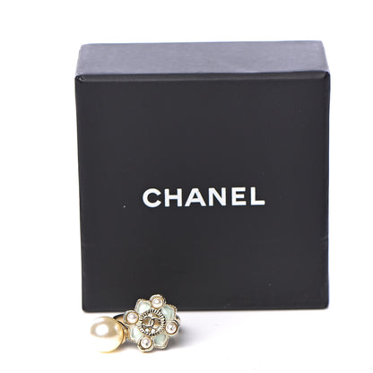 Chanel Gripoix Pearl CC Ring 6.75 Gold Green 6 of 6
