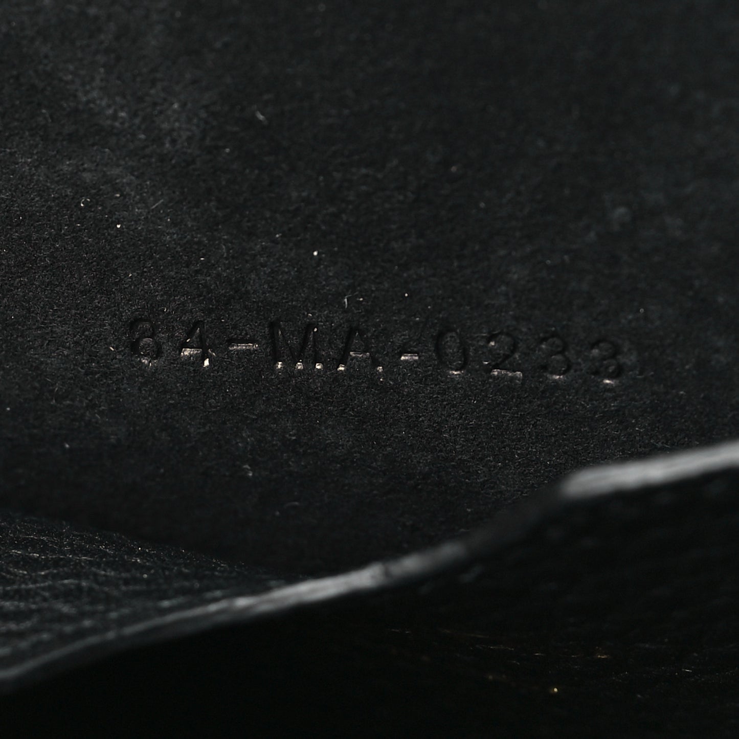 Grained Calfskin Large Bobby Flap Black