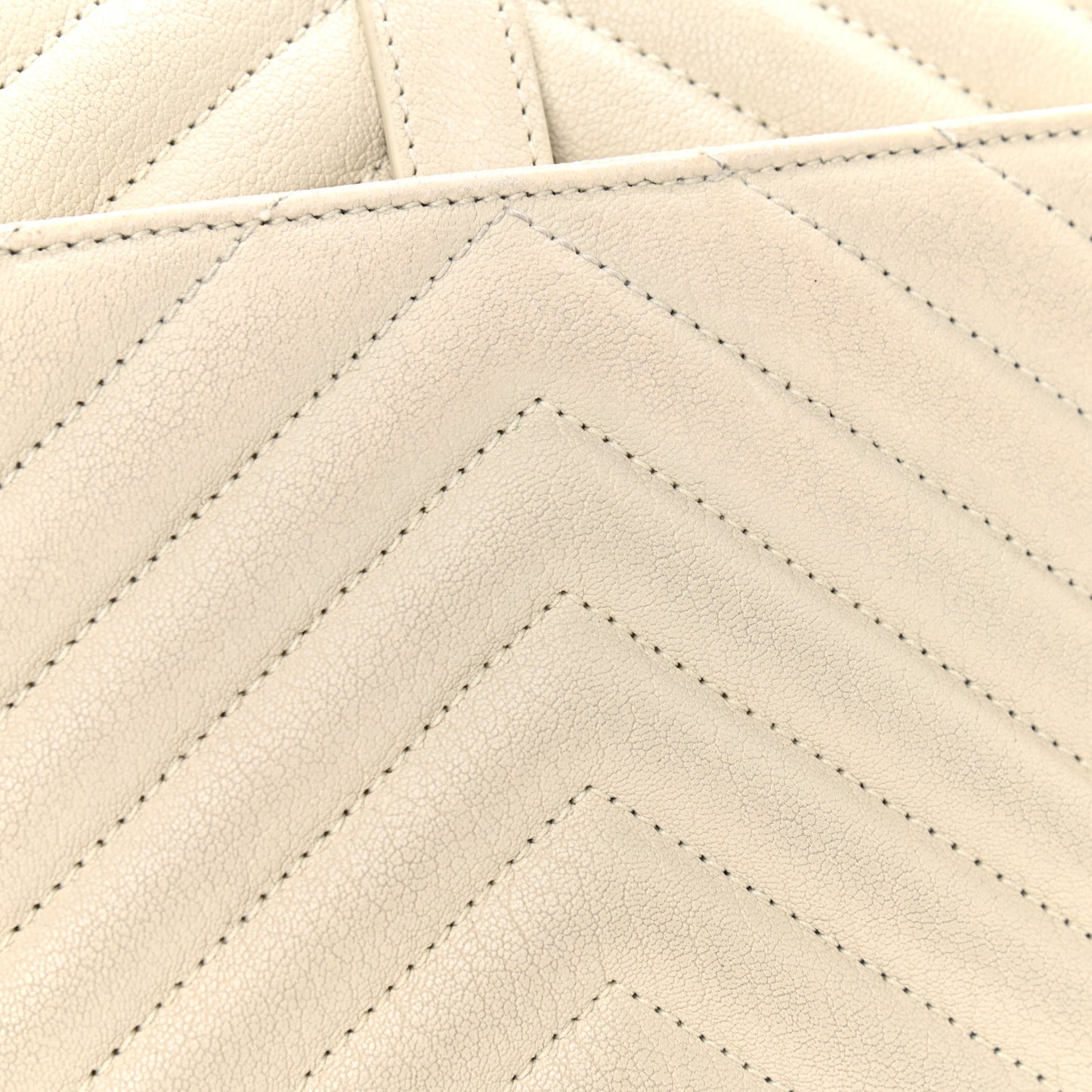 Sheepskin Matelasse Chevron Monogram Medium College Bag Vintage Blanc