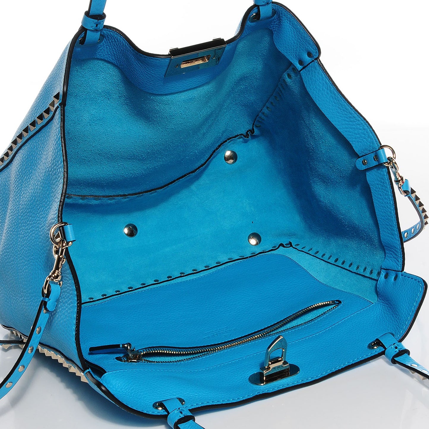 Pebbled Calfskin Medium Rockstud Tote Parrot