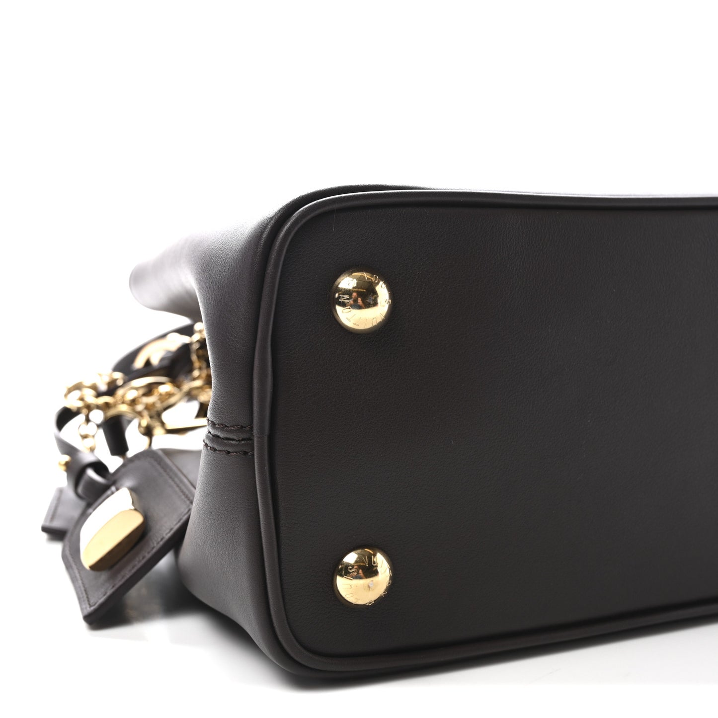 Smooth Calfskin Capucines MM Souple Chocolate