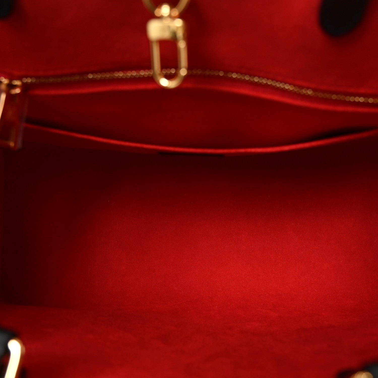 Louis Vuitton Monogram Fall In Love Onthego MM 5 of 9