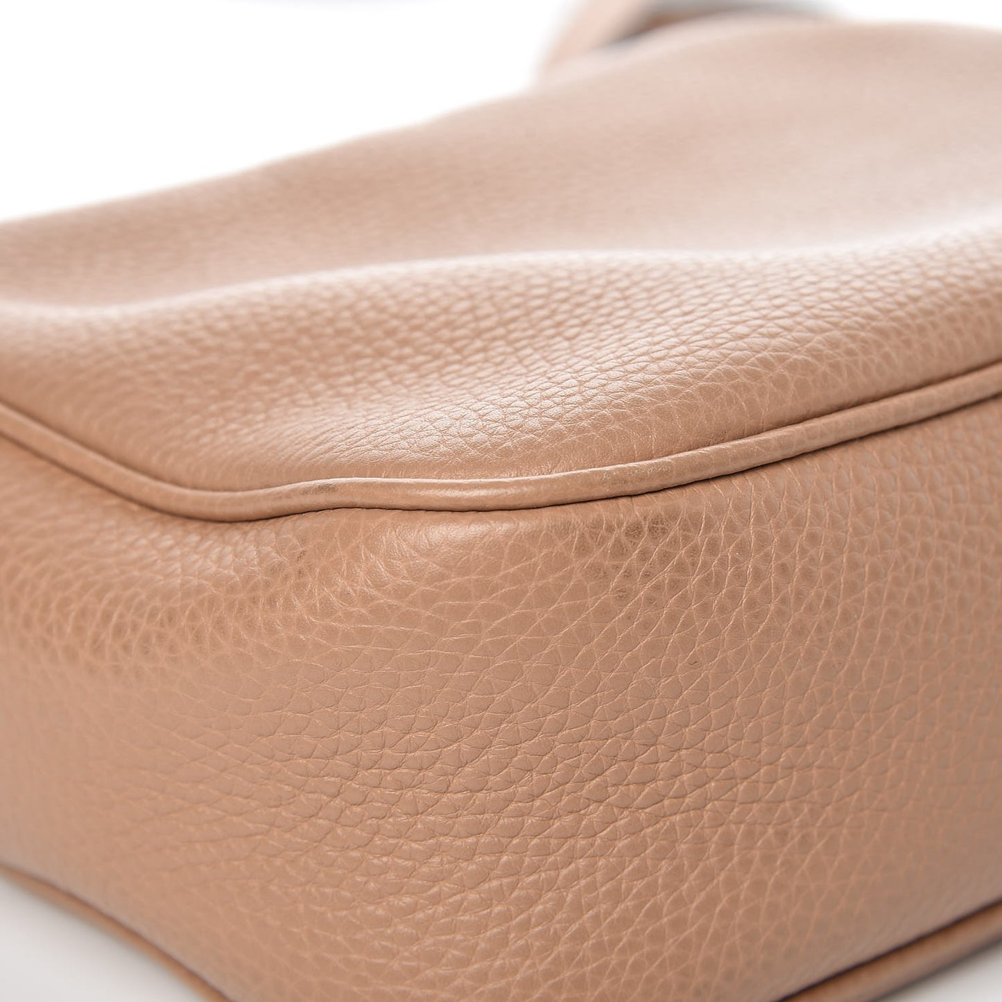 Pebbled Calfskin Small Soho Disco Bag Rose Beige