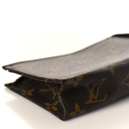 Louis Vuitton Monogram Toiletry Pouch 15 8 of 10