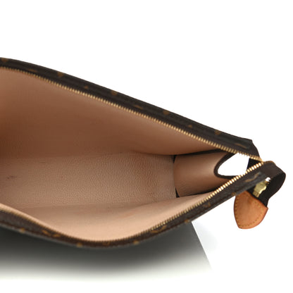 Louis Vuitton Monogram Toiletry Pouch 26 5 of 12