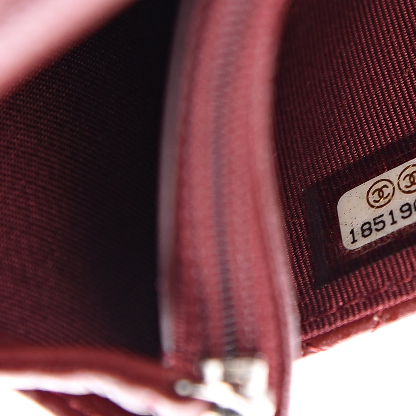 Caviar Quilted Wallet On Chain WOC Dark Red