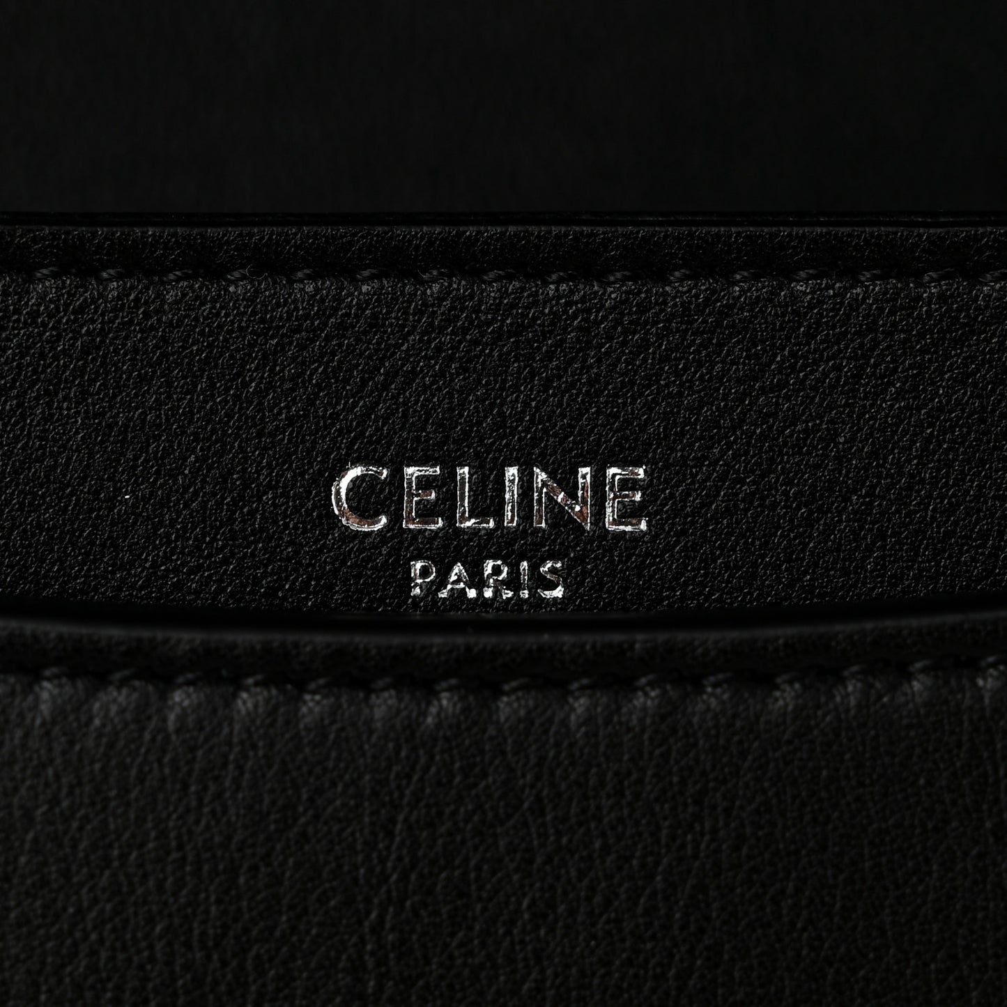 Supple Calfskin Medium Triomphe Besace Black