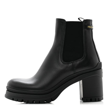 Prada Vitello Montana Lug Sole Chelsea 55mm Boots 36.5 Black 1 of 10