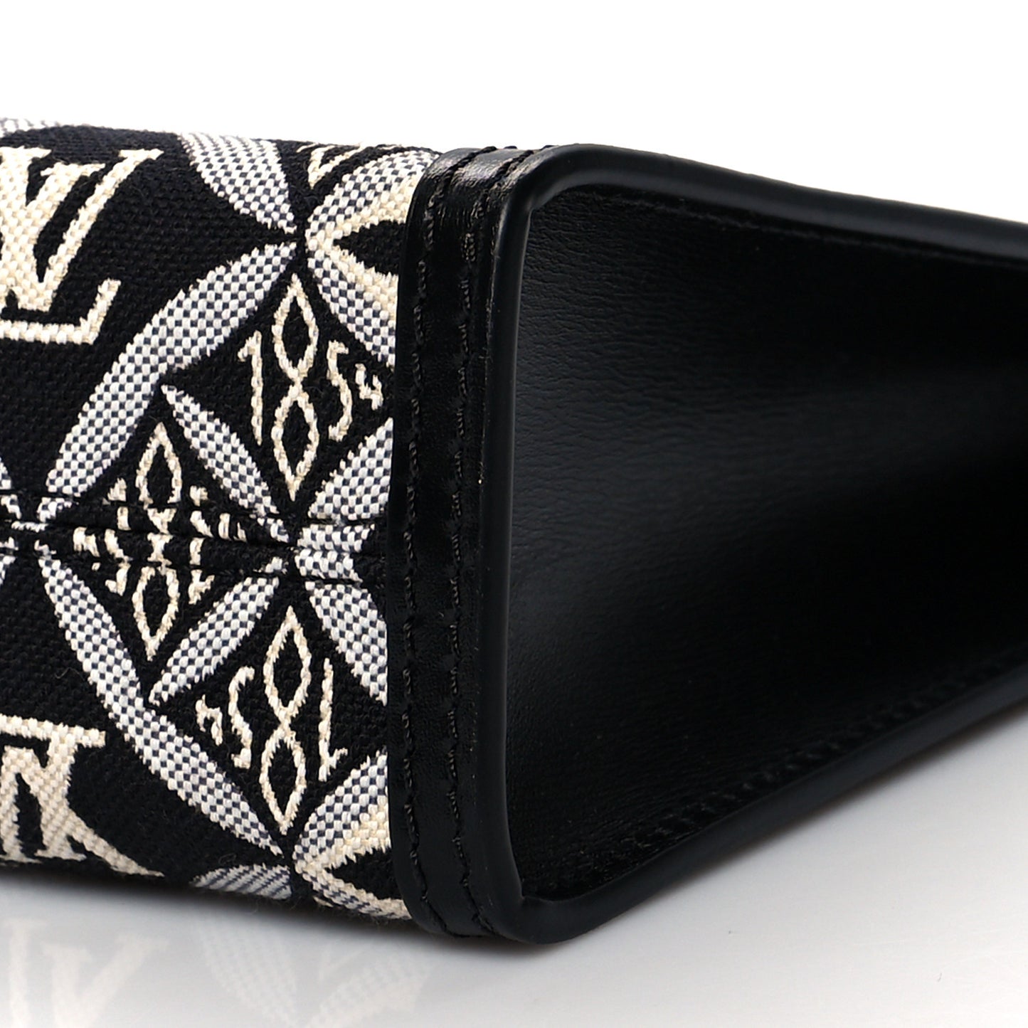 Jacquard Since 1854 Toiletry Pouch 26 Gray