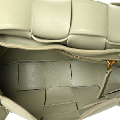 Bottega Veneta Lambskin Maxi Intrecciato Cassette Crossbody Bag Travertine 4 of 7