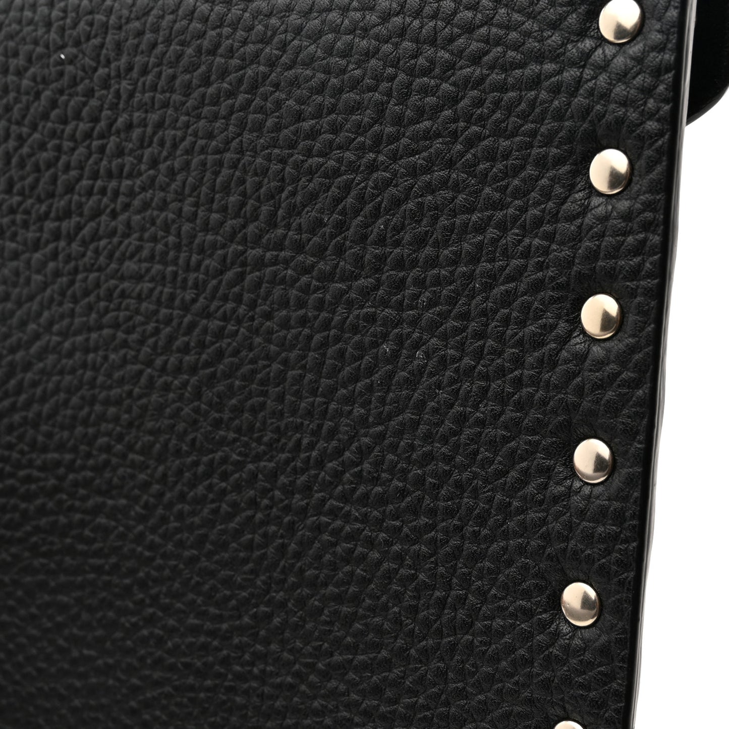 Pebbled Calfskin Medium Rockstud Envelope Flat Wristlet Pouch Black