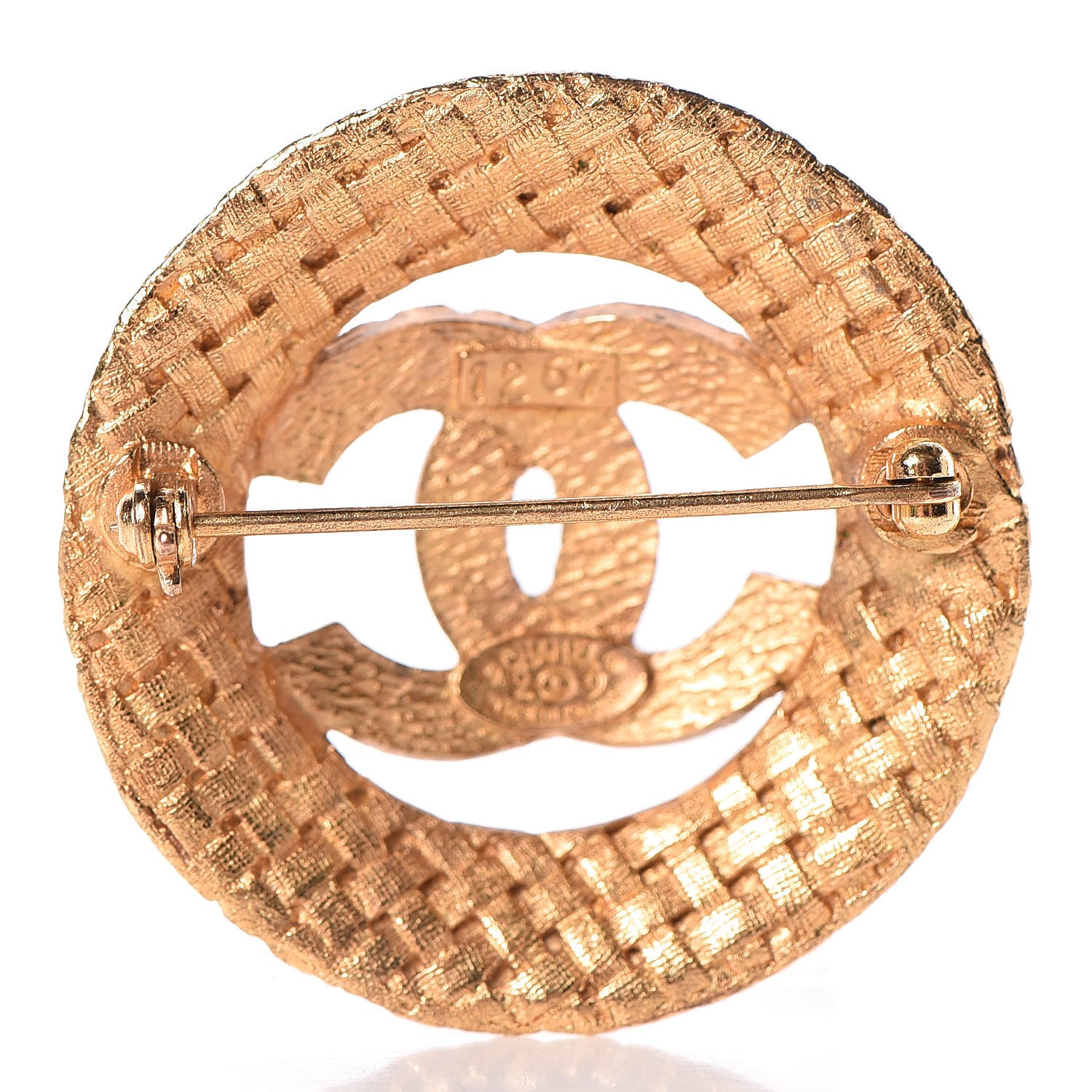 Chanel CC Brooch Gold 3 of 5