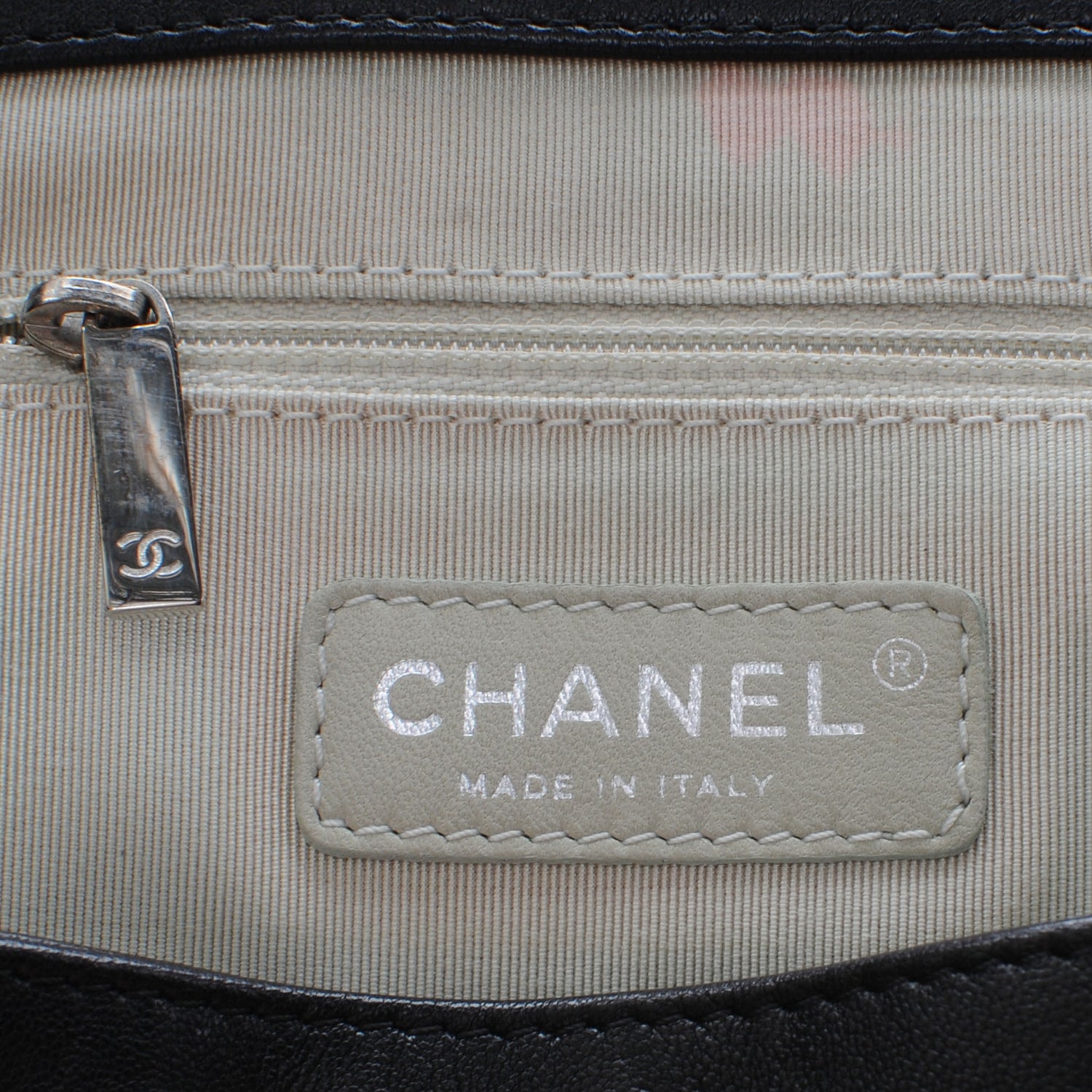 Chanel Washed Lambskin Chain Around Medium Messenger Bag Black 5 of 7