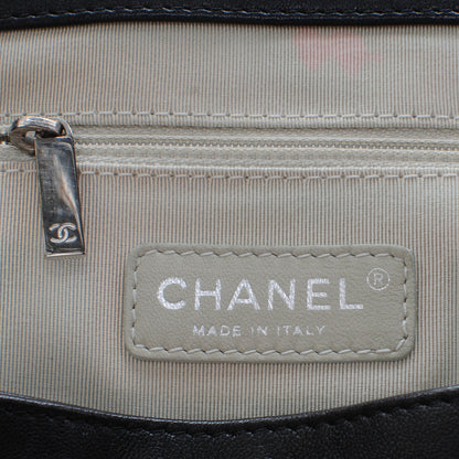 Chanel Washed Lambskin Chain Around Medium Messenger Bag Black 5 of 7