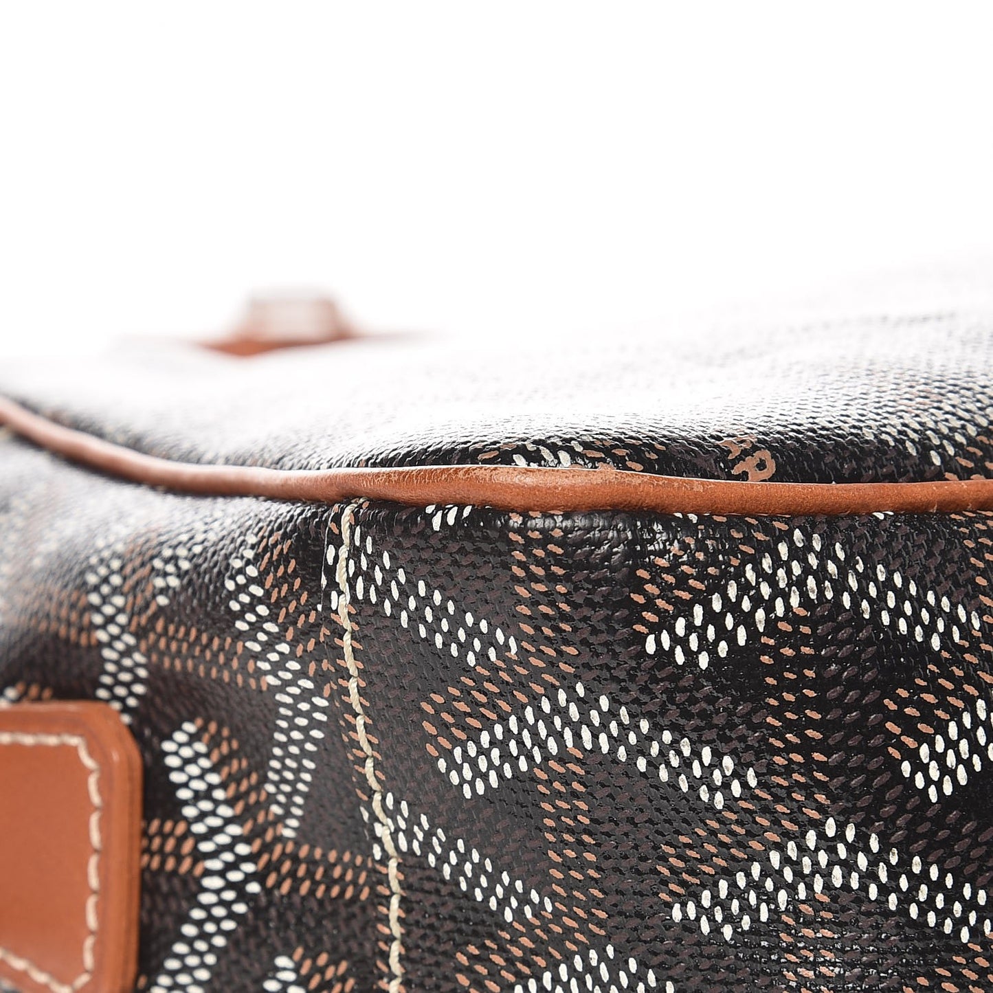 Goyardine Amacapvert Crossbody Bag Black Gold