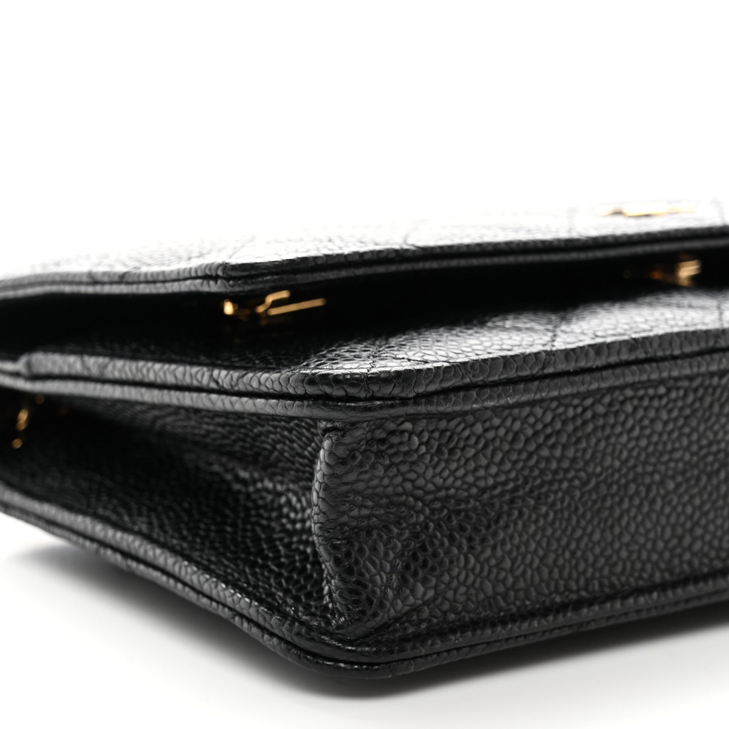 Caviar Quilted Wallet on Chain WOC Black
