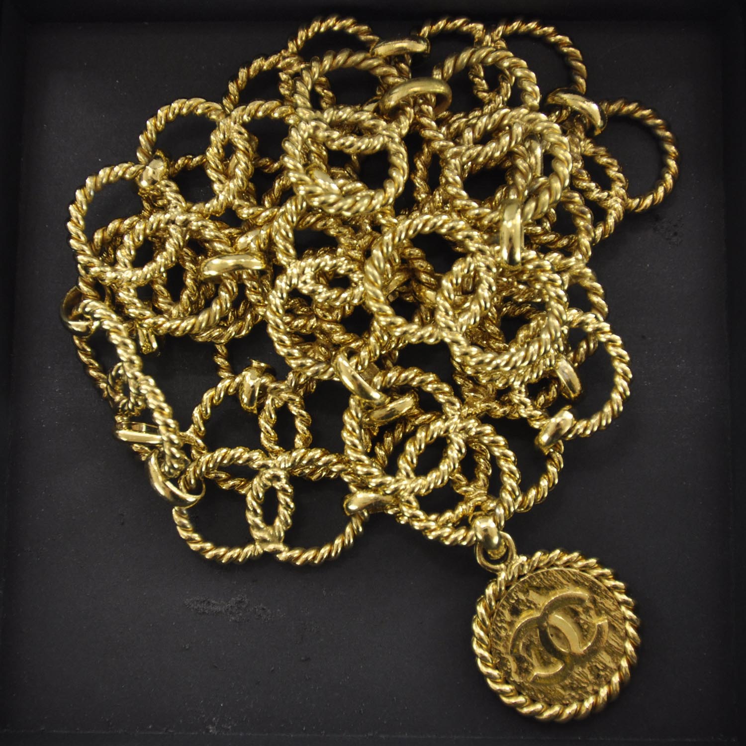 Chanel Chain CC Medallion Belt Gold 5 of 5