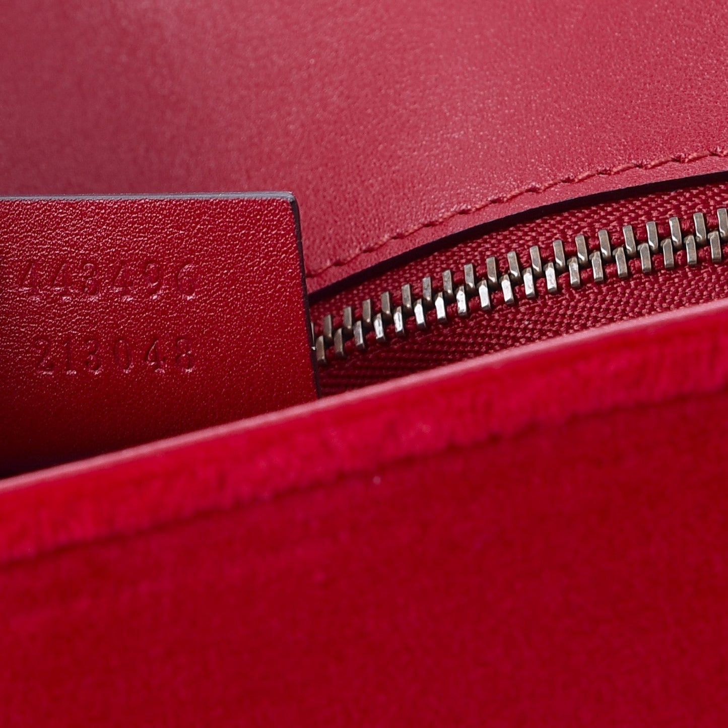 Velvet Matelasse Medium GG Marmont Shoulder Bag Hibiscus Red