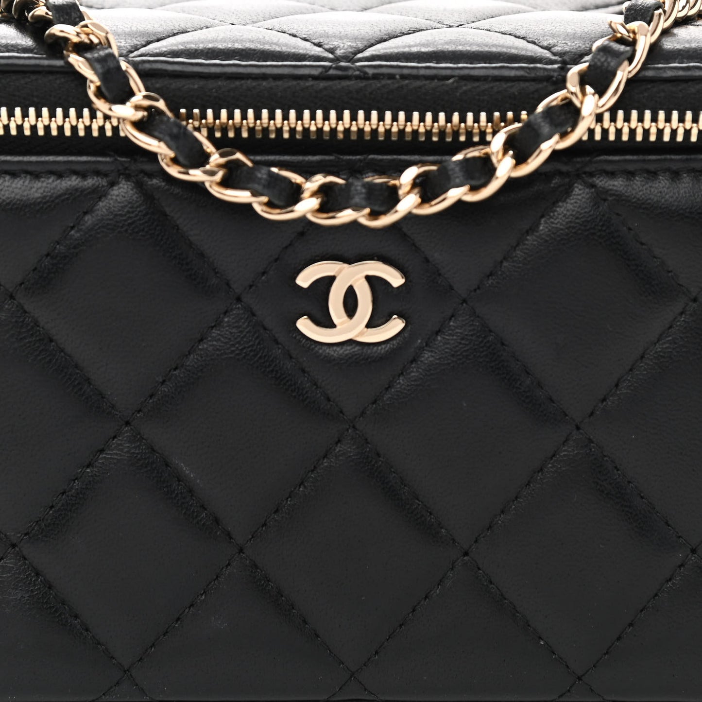 Lambskin Quilted Small Vanity Case With Chain Black