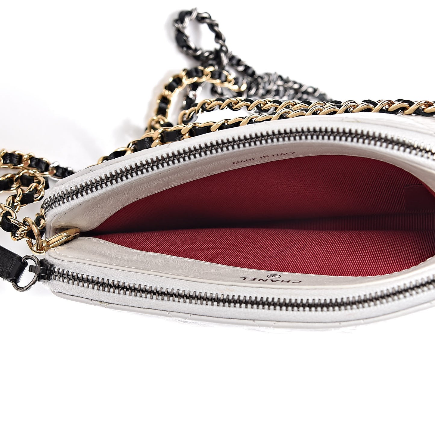 Aged Calfskin Quilted Small Gabrielle Clutch With Chain White Black