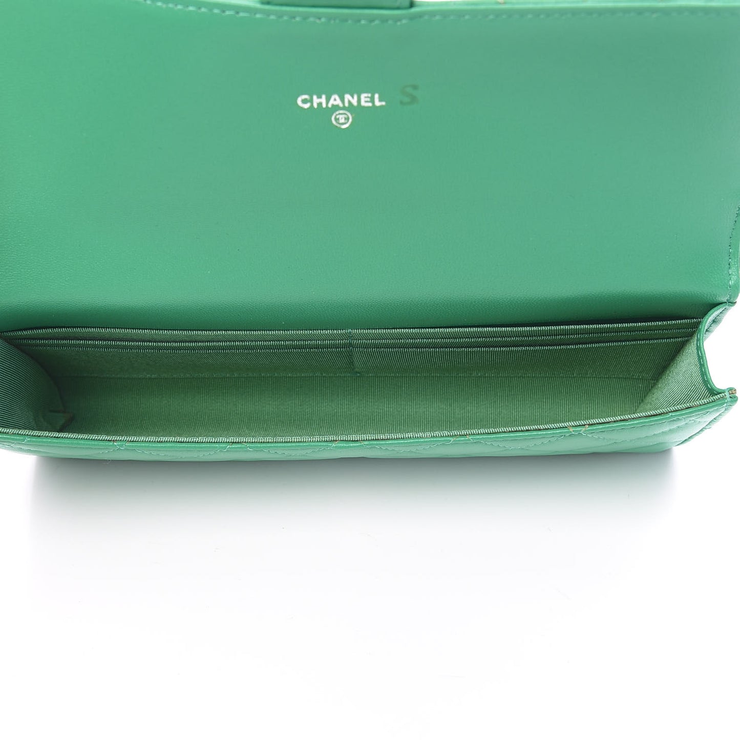 Lambskin Quilted Travel Wallet Green