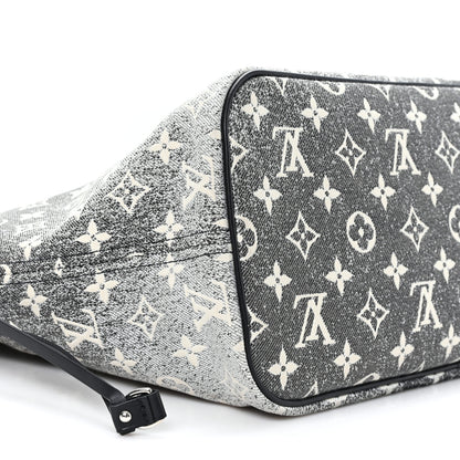 Louis Vuitton Denim Monogram Jacquard Neverfull MM Grey 9 of 10